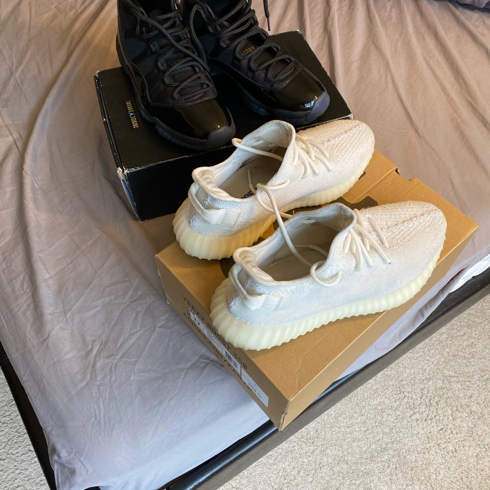 Yeezy White Cream 350’s & Jordan Gamma Blue 12’s - Picture 4 of 5